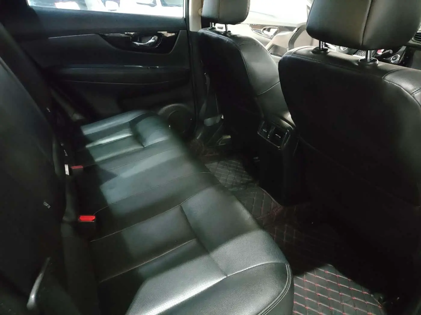 Nissan X-Trail 2021 — Şəkil 9/14