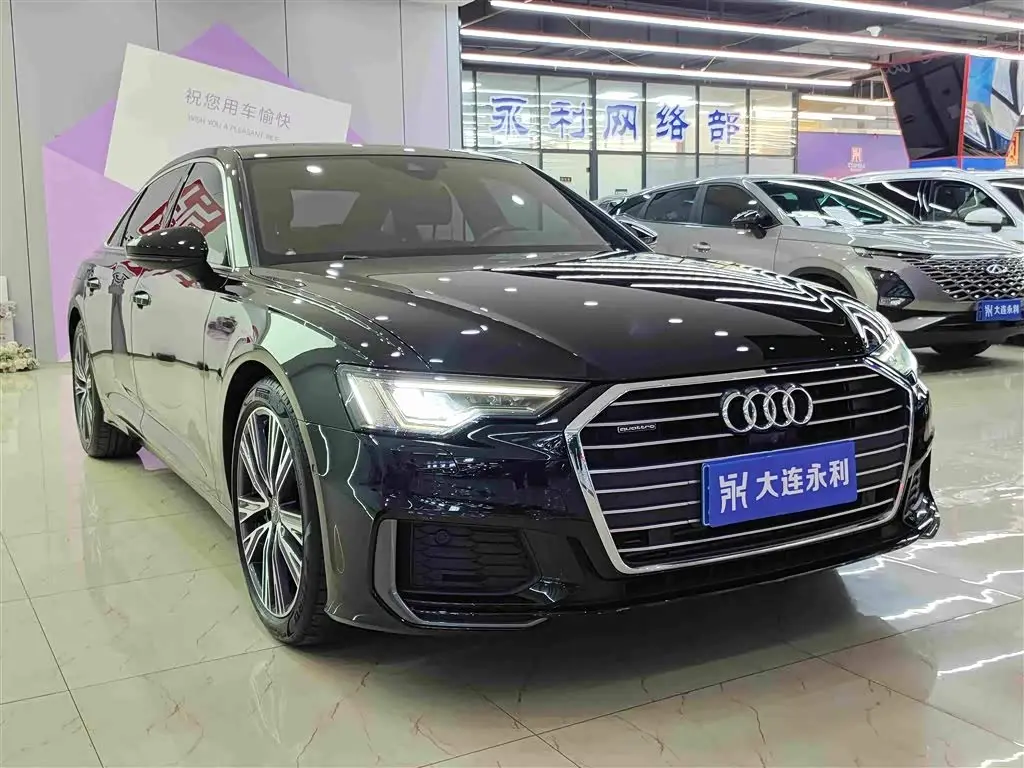 Audi A6L 2021 — Фото 3/18