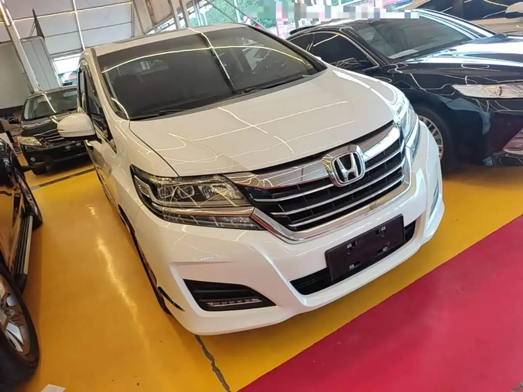 Honda Elysion 2017 — Фото 4/20