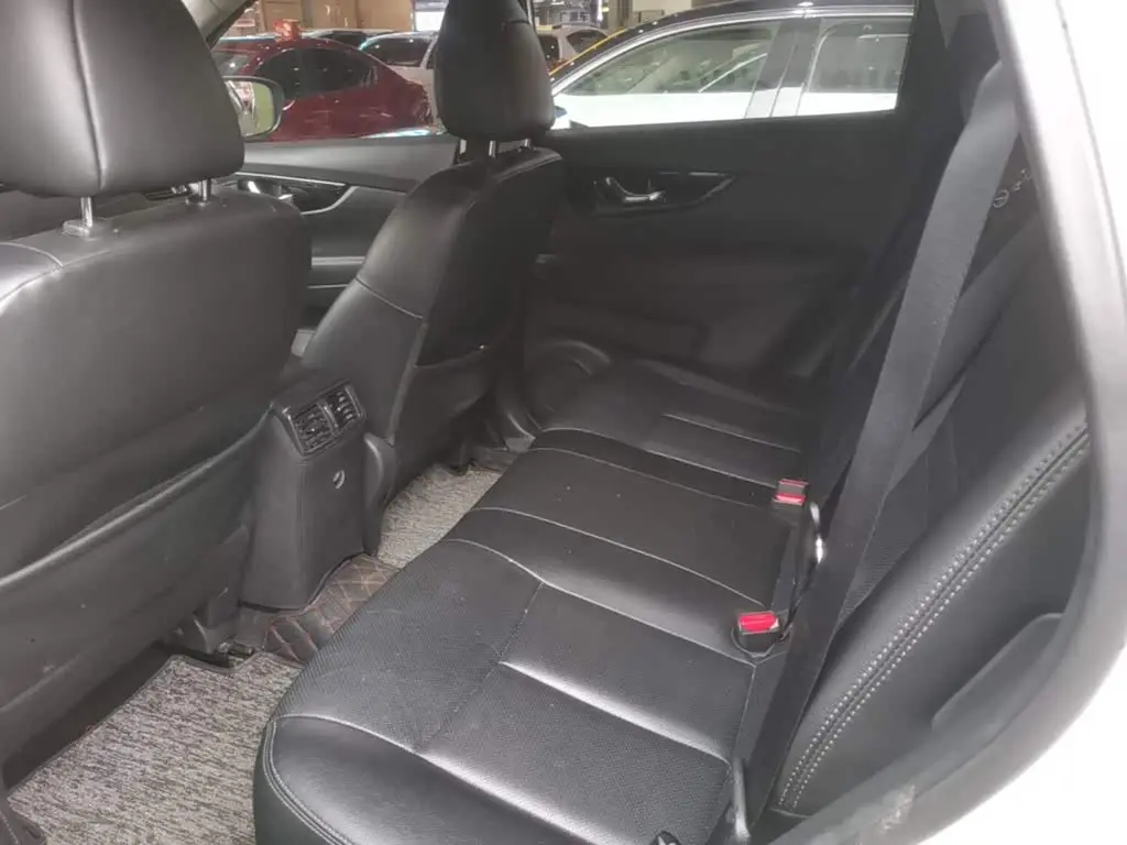 Nissan X-Trail 2020 — Photo 17/20