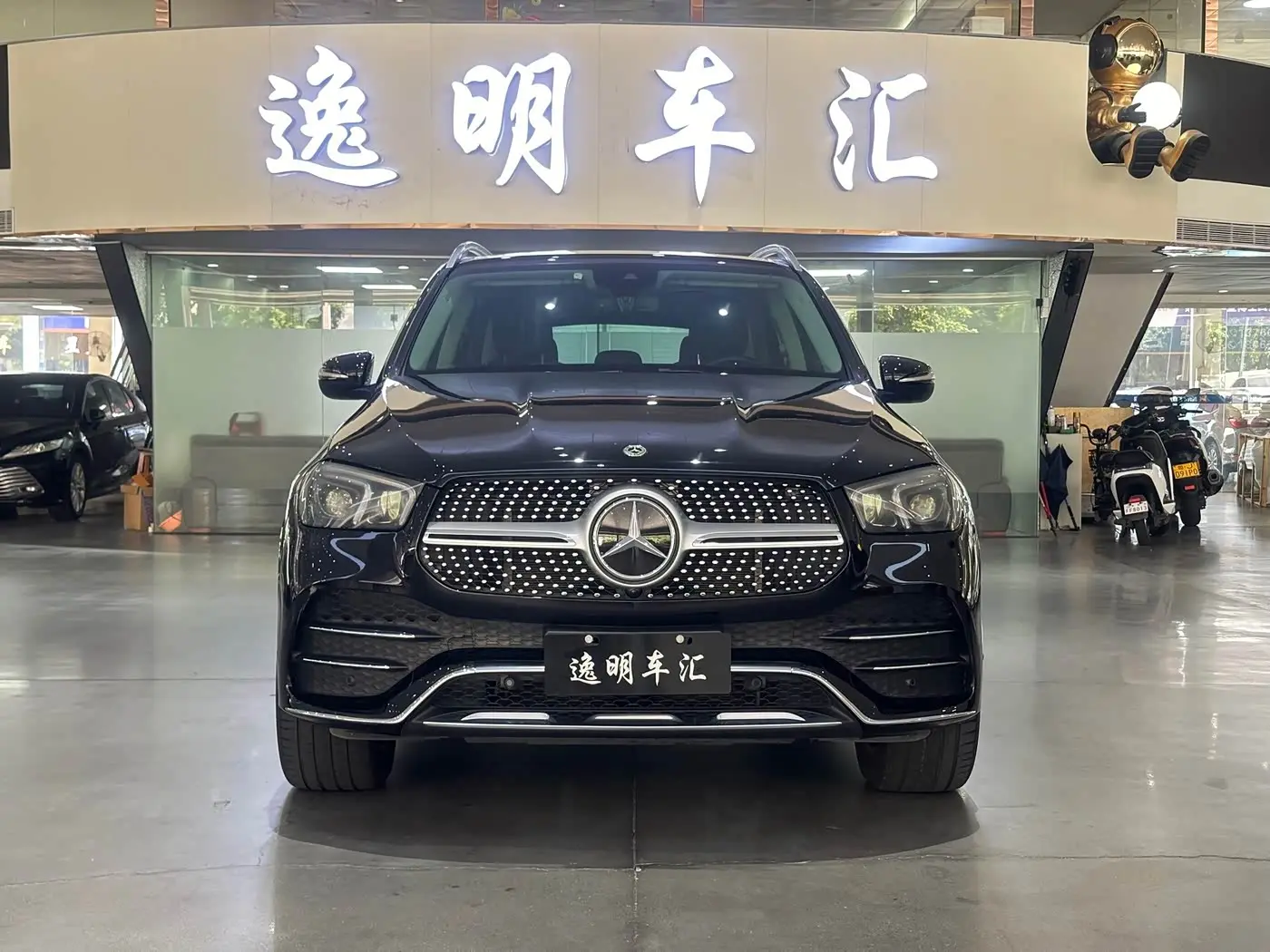 Mercedes-Benz GLE 2022 — Фото 2/14
