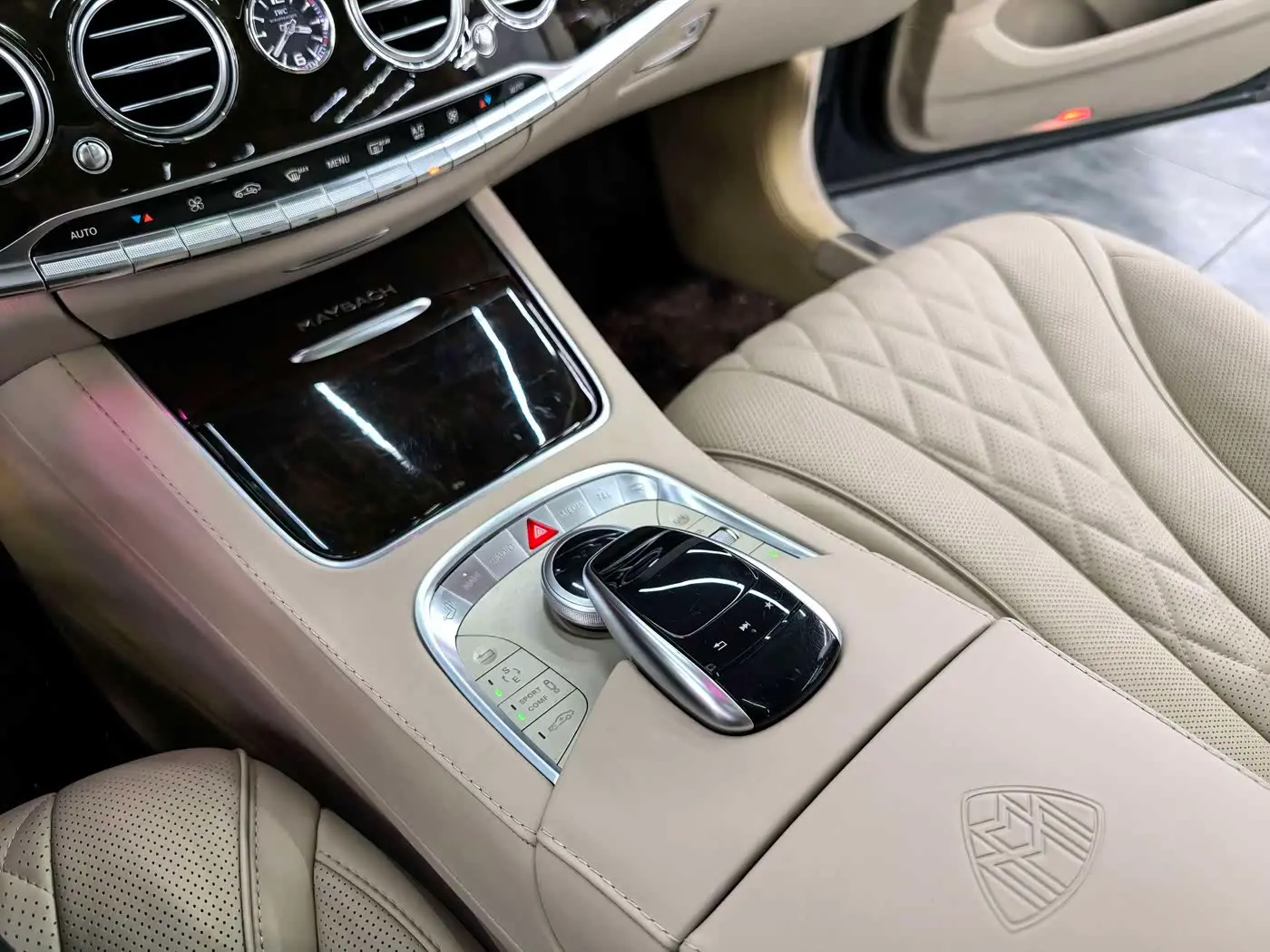 Mercedes-Benz Maybach S-Class 2017 — Şəkil 7/15