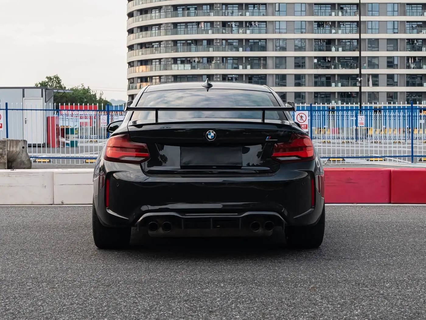 BMW M2 2020 — Фото 3/9
