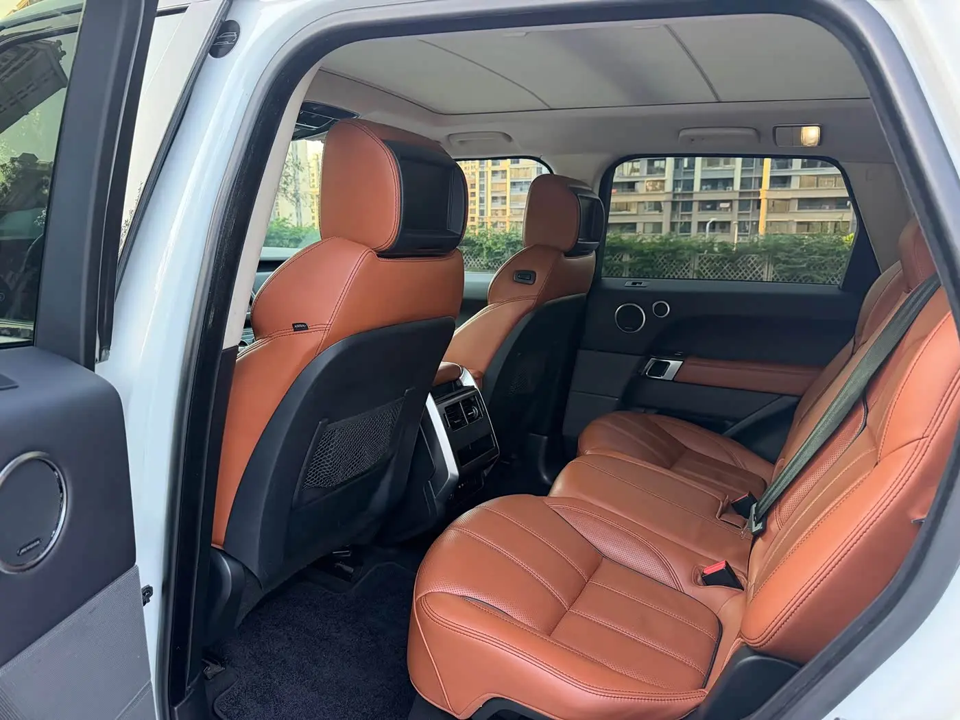 Land Rover Range Rover Sport 2016 — Şəkil 5/10