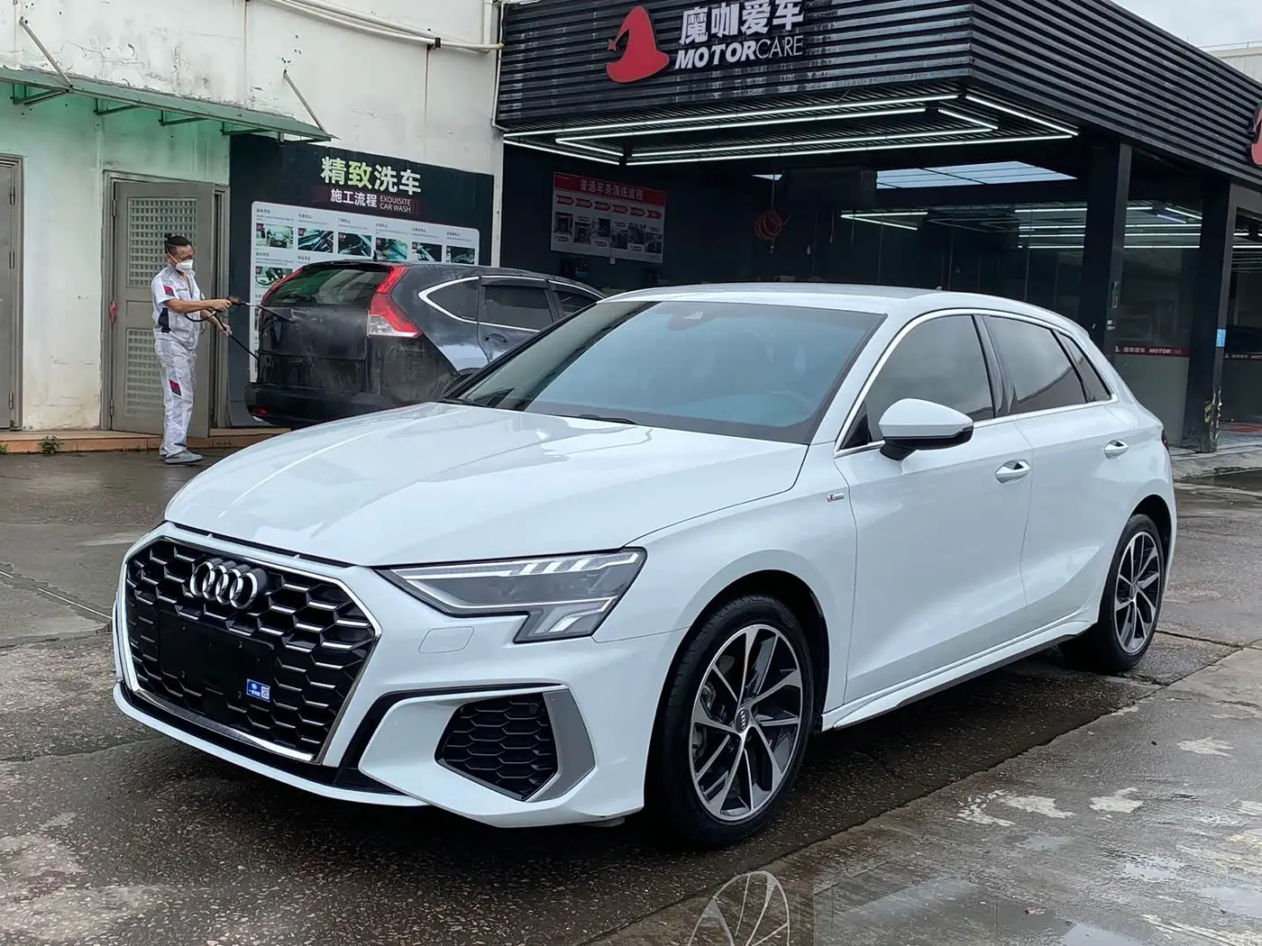 Audi A3 2021 — Photo 1/20
