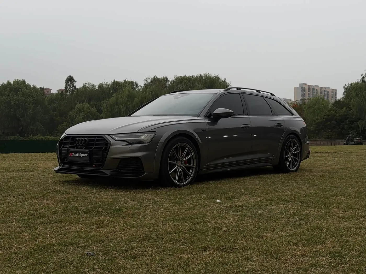 Audi A6 2021 — Photo 1/20
