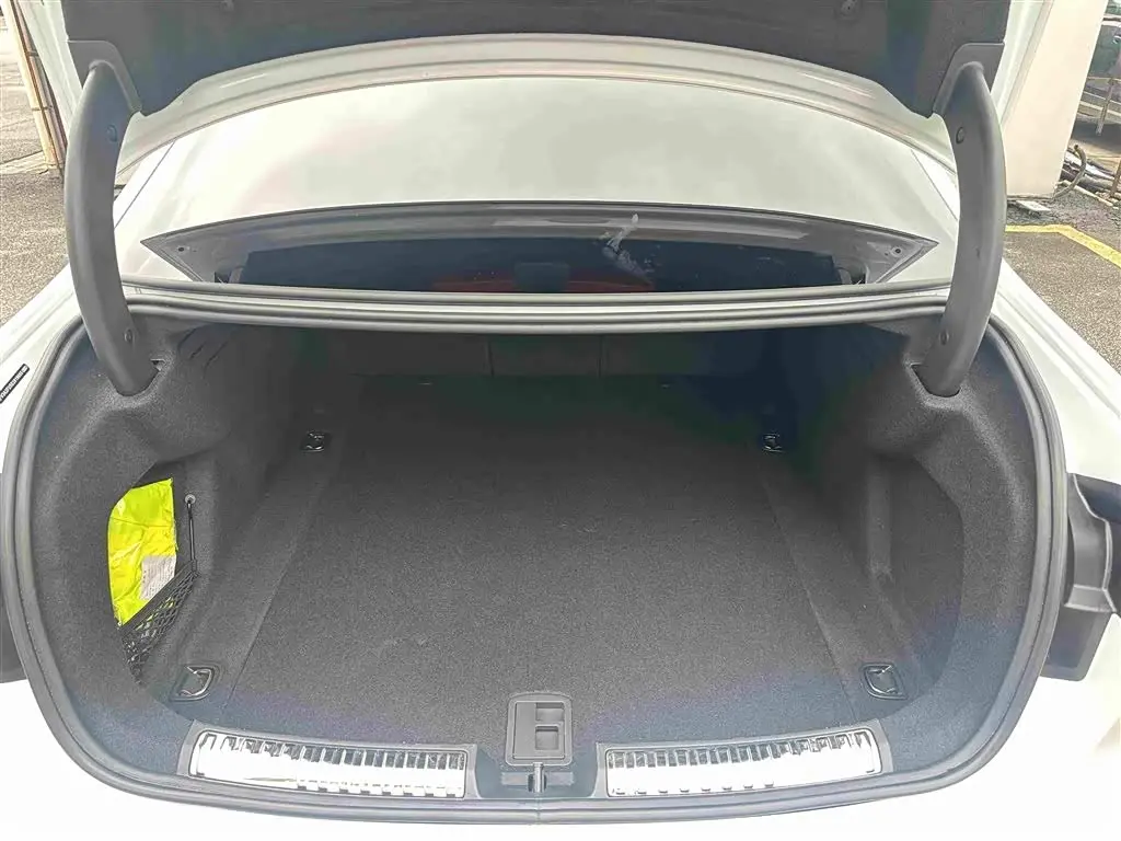 Audi A5L 2026 — Photo 8/11