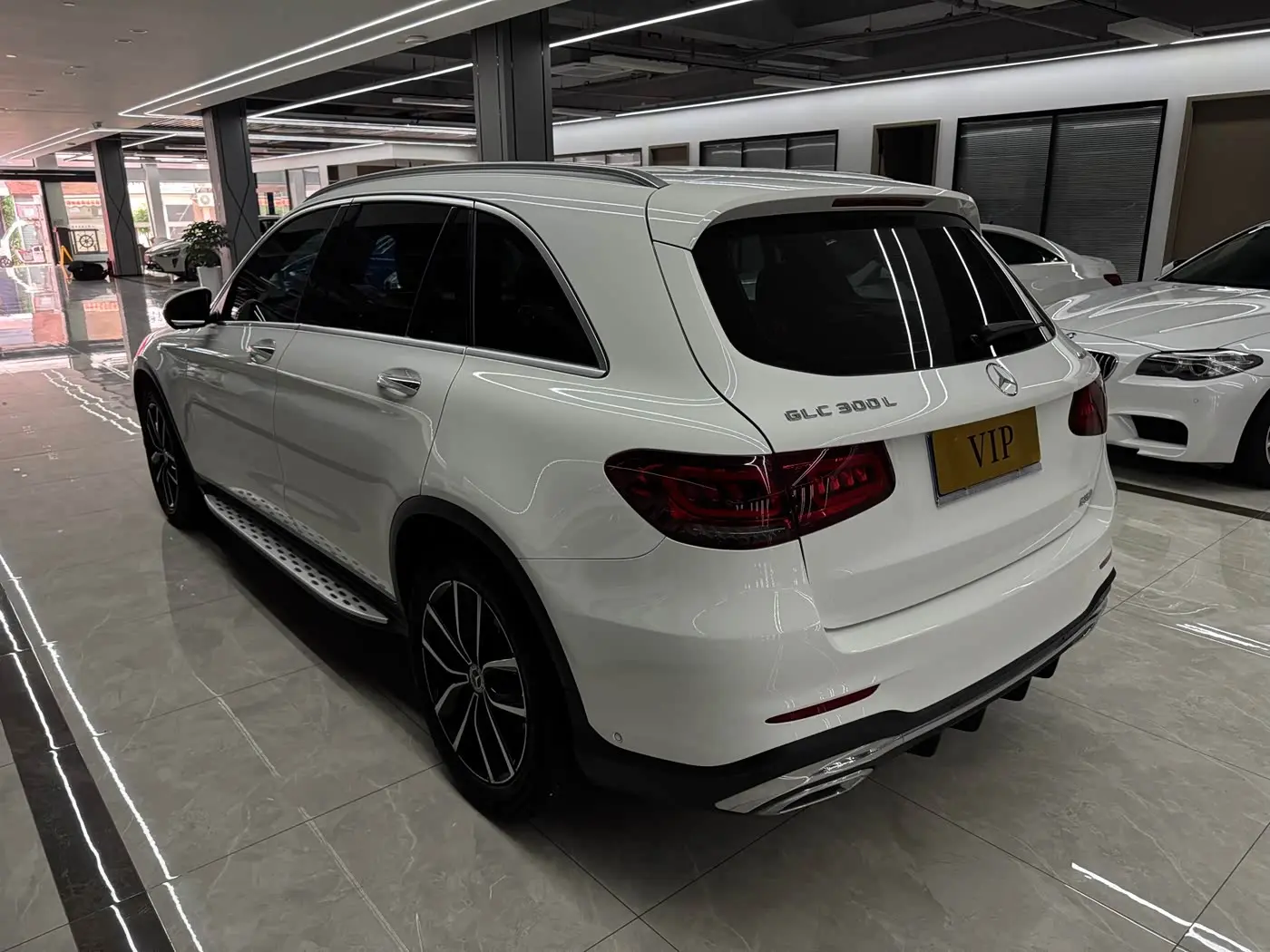 Mercedes-Benz GLC 2022 — Photo 6/20