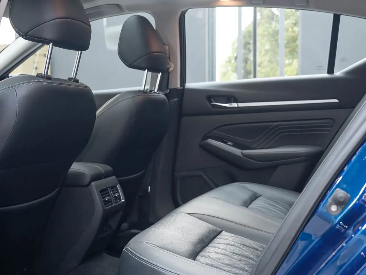 Nissan Teana 2023 — Photo 15/20