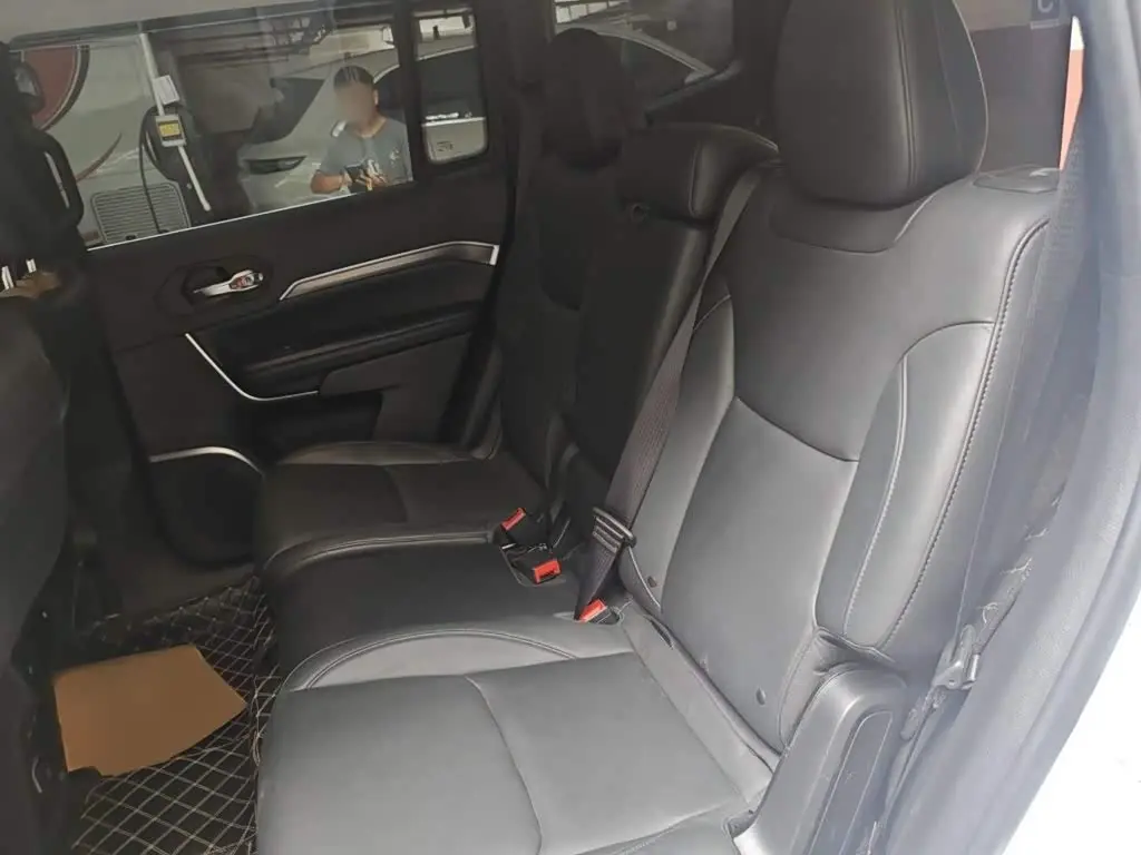 Jeep Grand Commander 2020 — Фото 15/20
