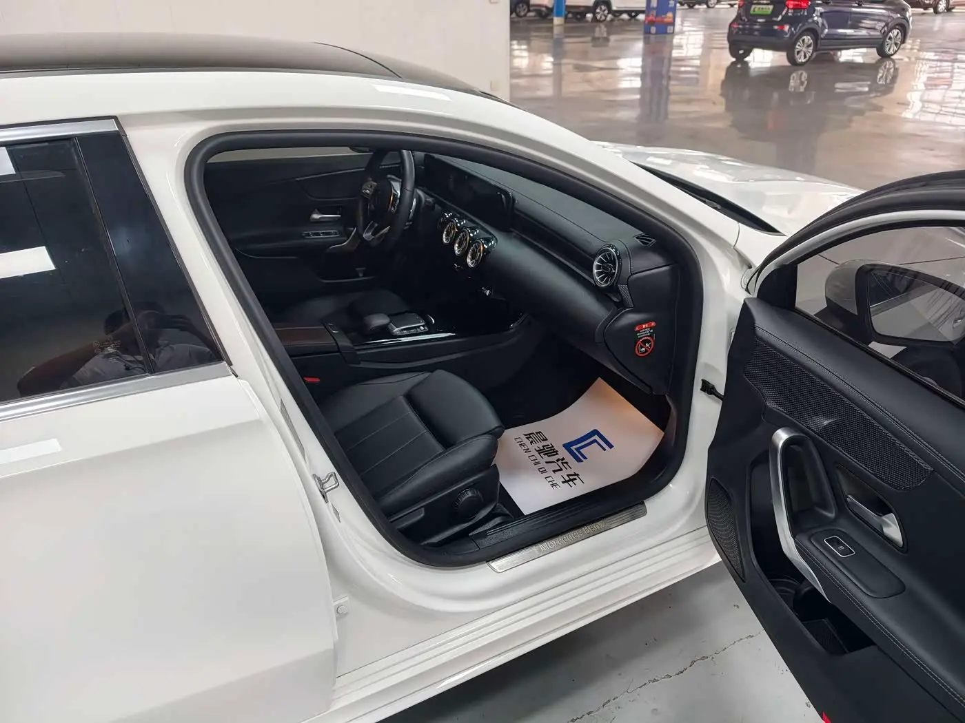 Mercedes-Benz A-Class 2022 — Фото 15/17