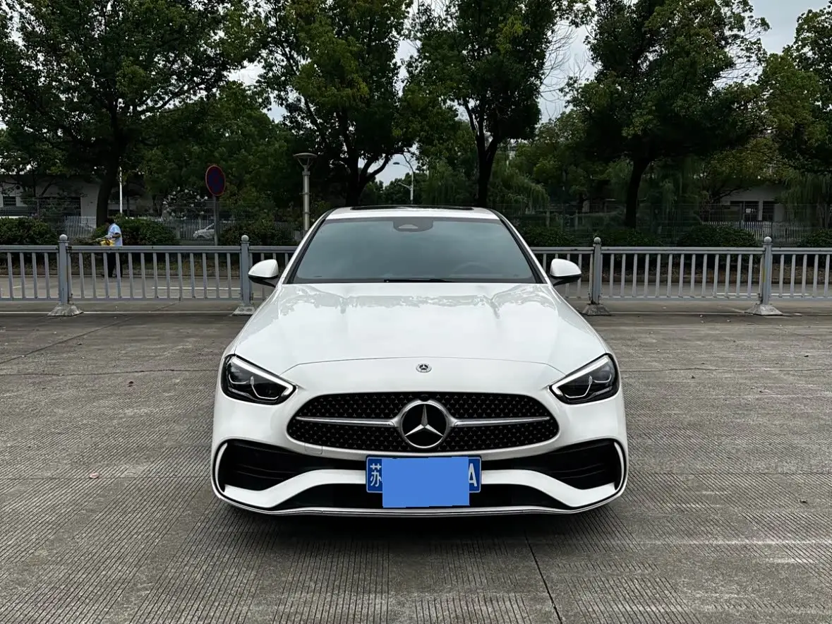 Mercedes-Benz C-Class, 2023