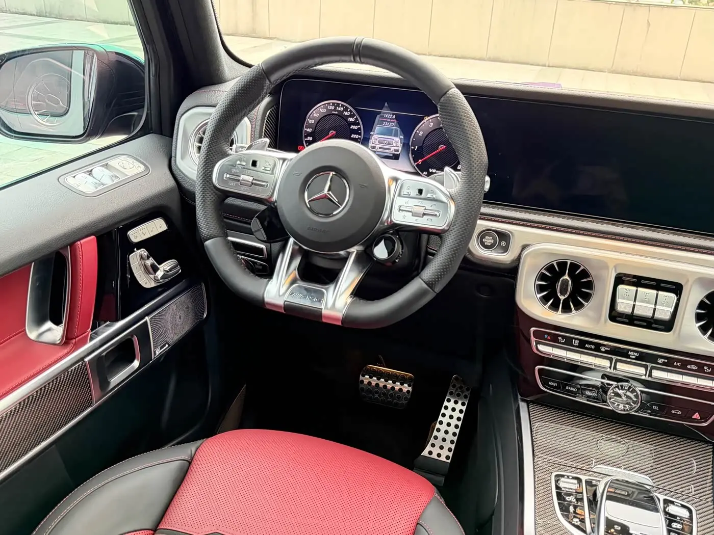Mercedes-Benz G-Class AMG 2022 — Фото 17/20