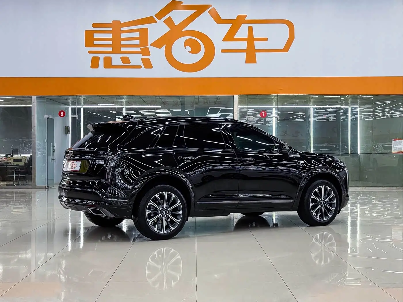 Cadillac XT5 2026 — Фото 12/13