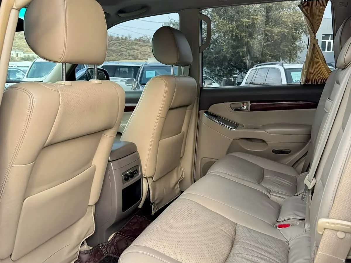 Toyota Prado 2009 — ფოტო 6/9