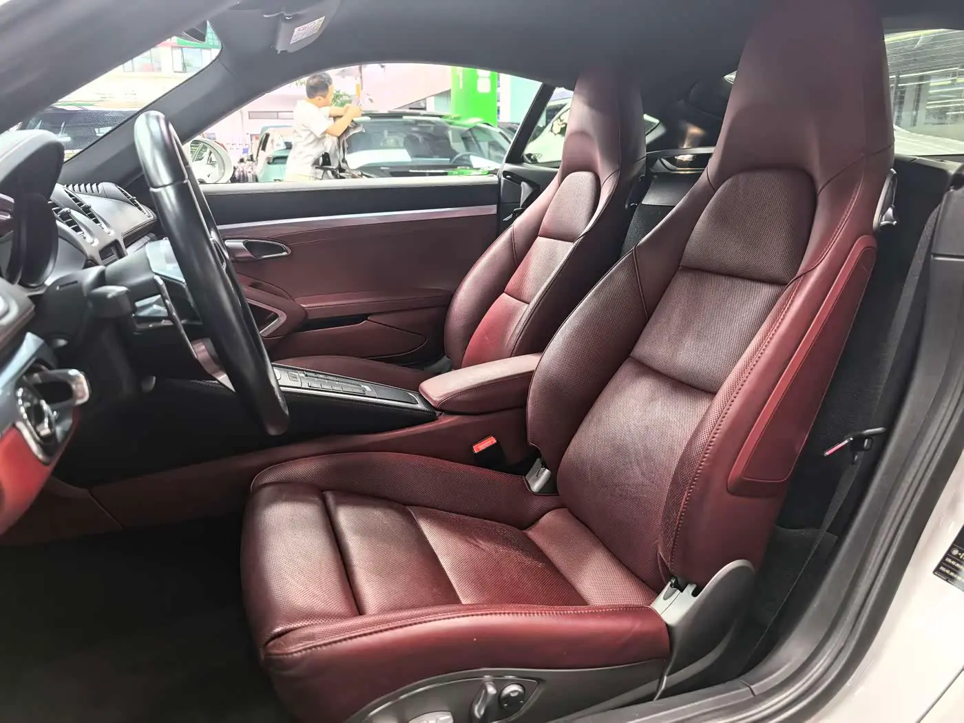 Porsche 718 2019 — Photo 5/8