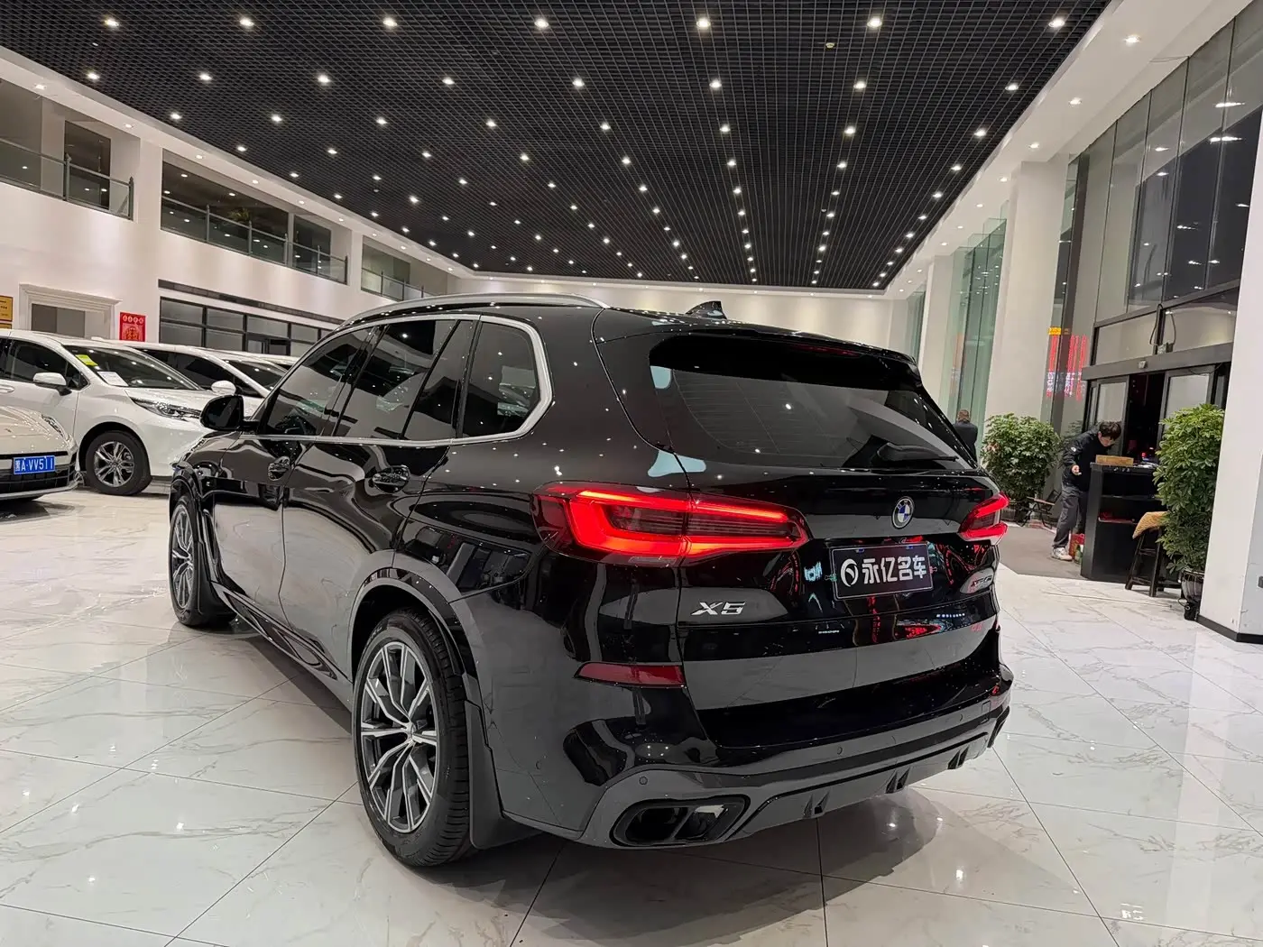 BMW X5 2019 — Photo 12/12