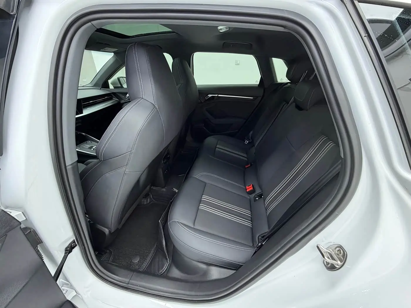 Audi A3 2022 — Şəkil 15/17