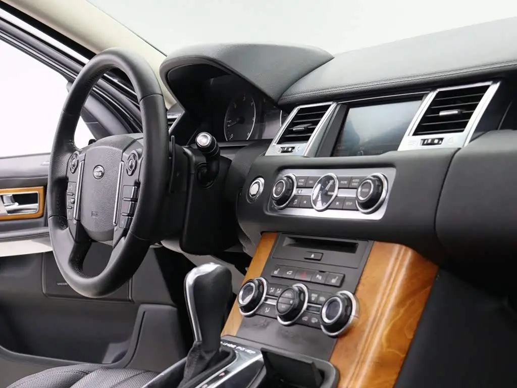 Land Rover Range Rover Sport 2012 — Фото 12/20