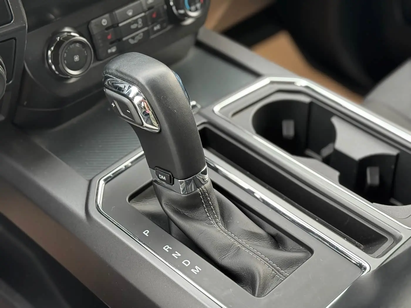 Ford F-150 Raptor 2020 — Фото 12/20