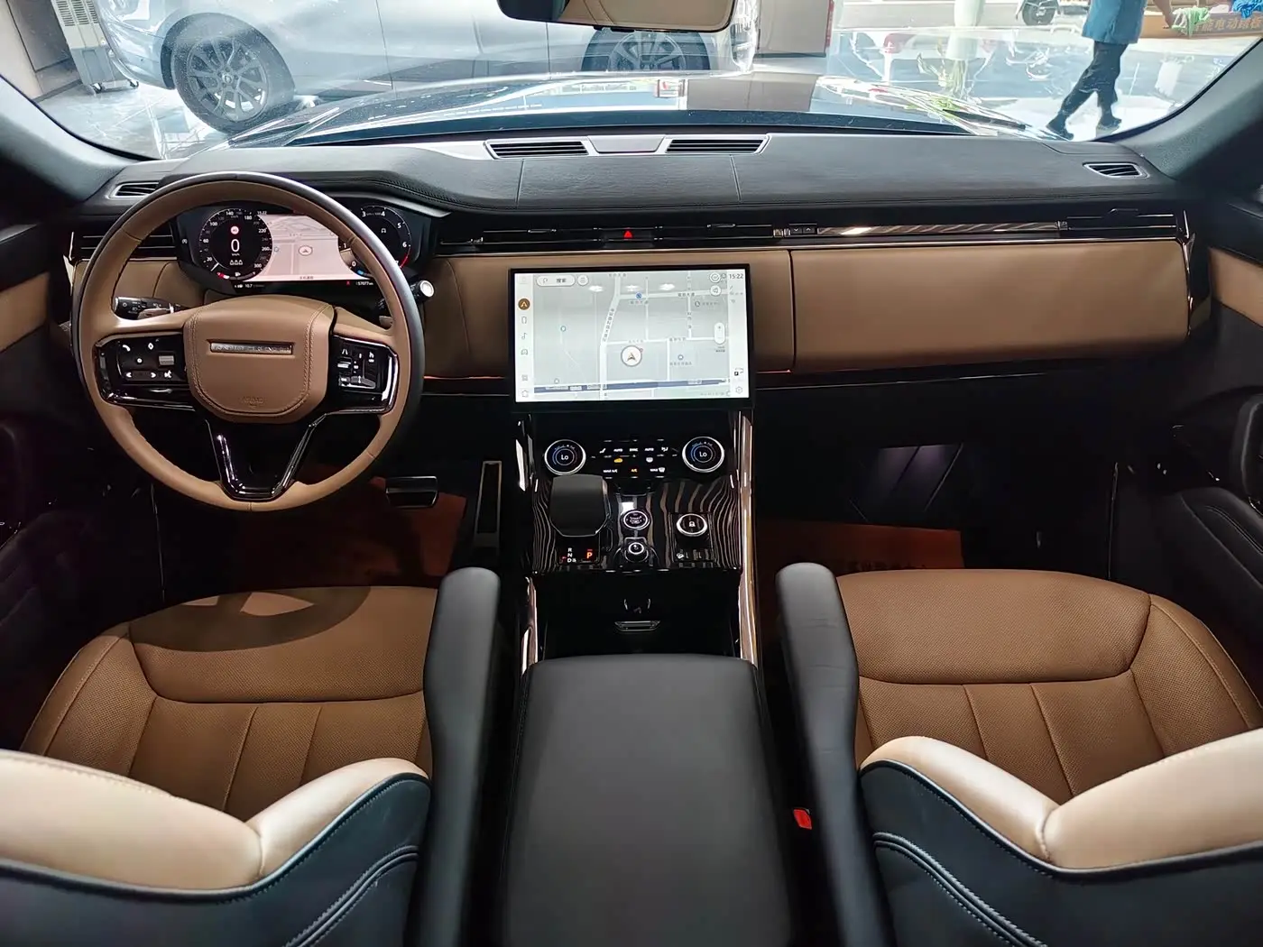 Land Rover Range Rover Sport 2023 — Фото 16/20