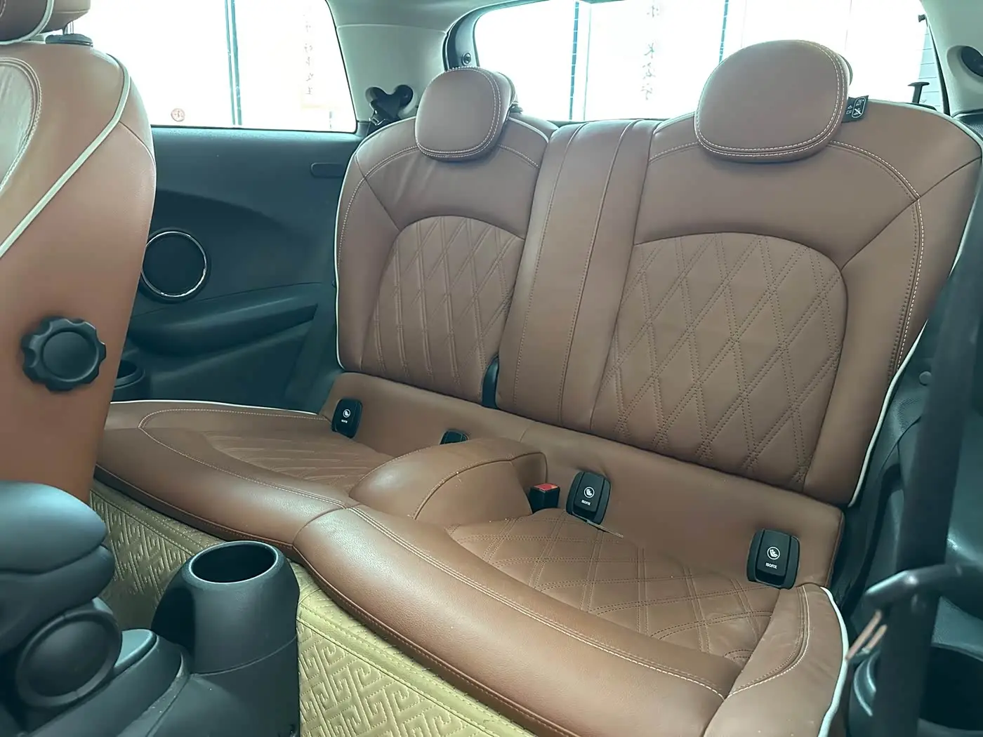 MINI MINI 2020 — Photo 20/20