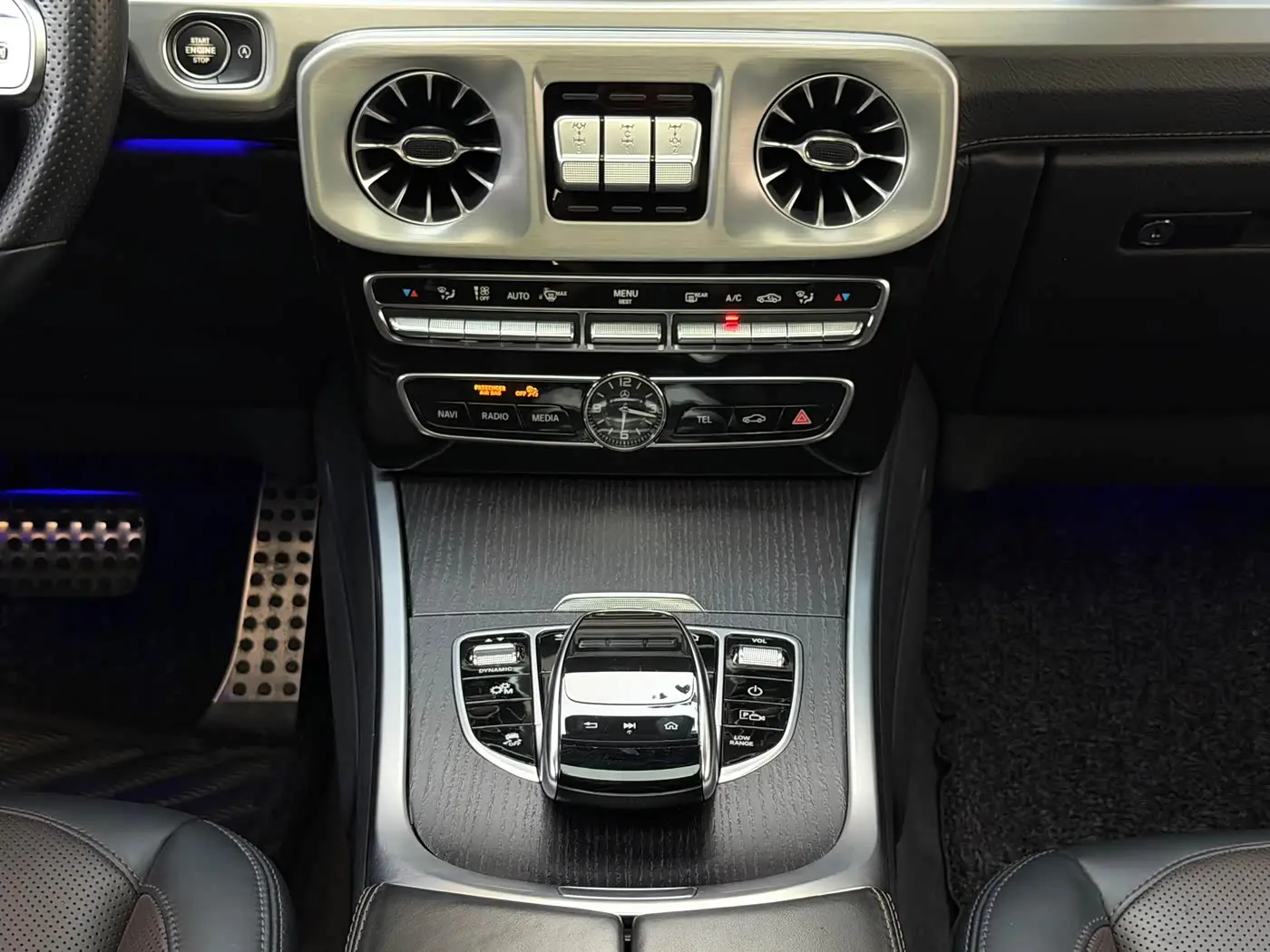 Mercedes-Benz G-Class 2020 — Фото 16/20