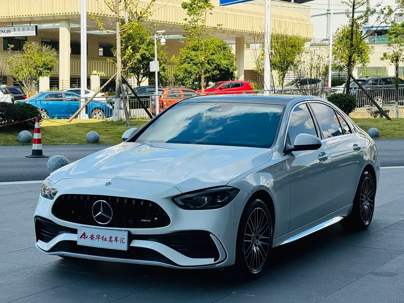 Mercedes-Benz C-Class, 2024
