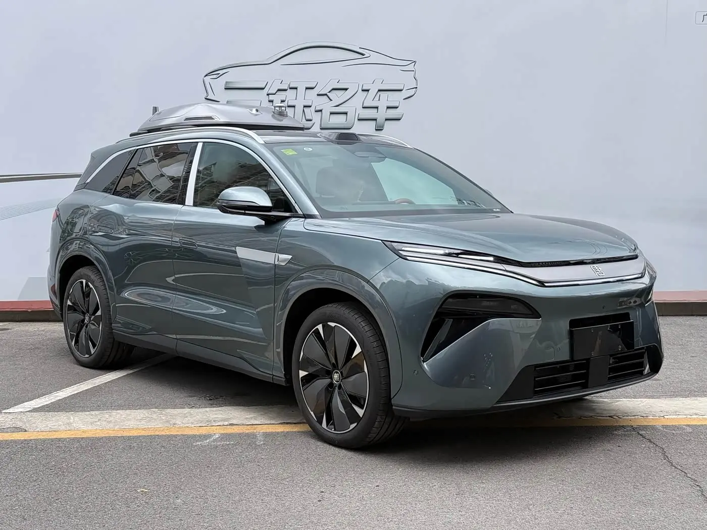 BYD Tang L 2025 — Фото 3/9