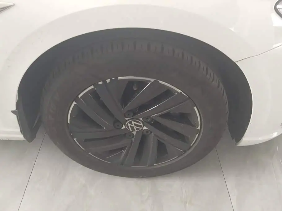 Volkswagen Lavida 2023 — Photo 6/16