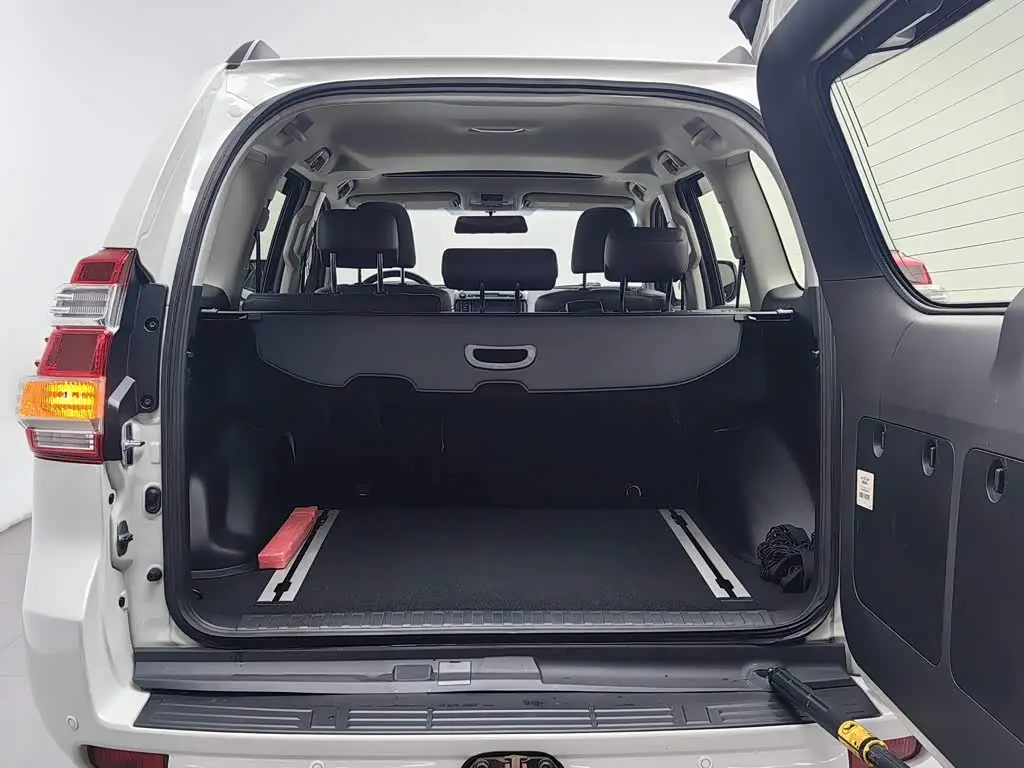 Toyota Prado 2017 — Фото 16/20