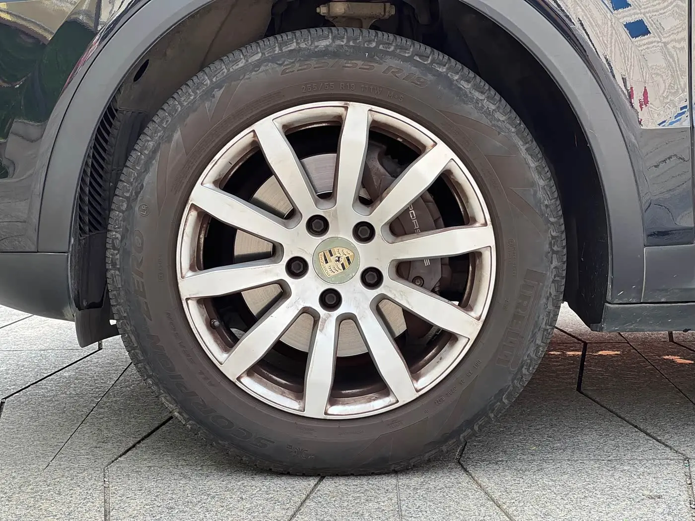 Porsche Cayenne 2018 — Photo 8/20