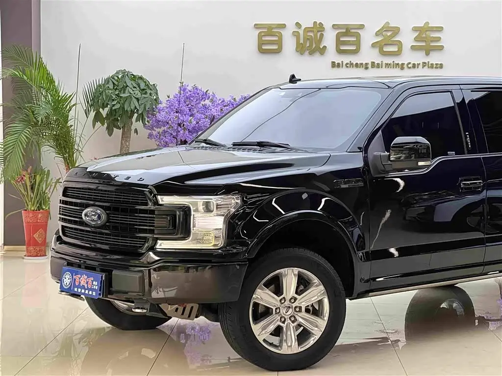 Ford F-150 Raptor 2022 — Photo 3/20