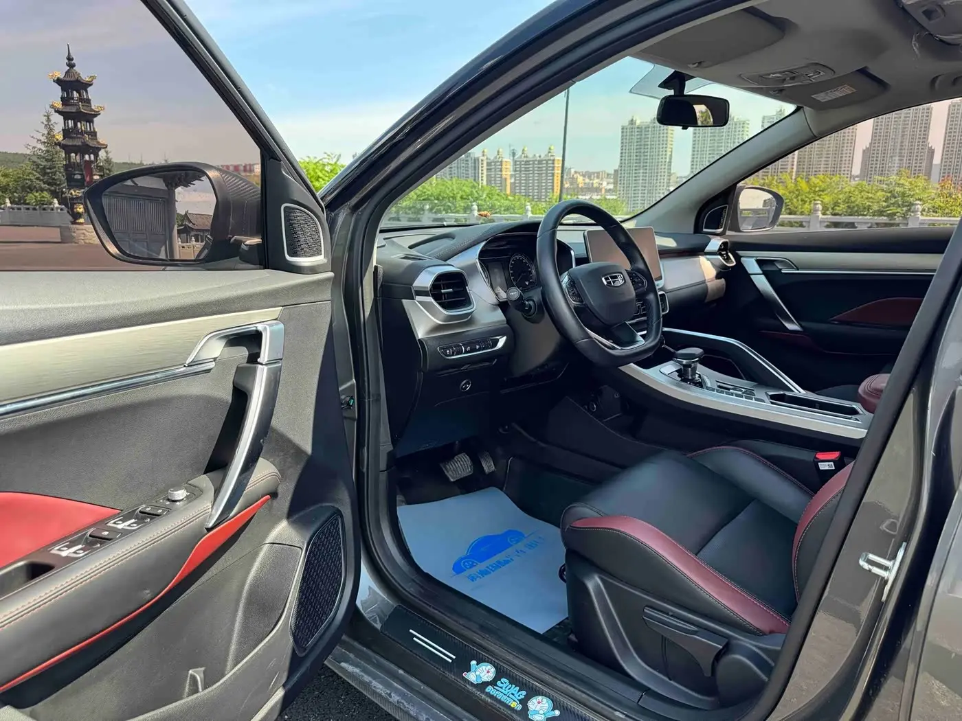 Geely Binyue 2022 — Photo 7/20