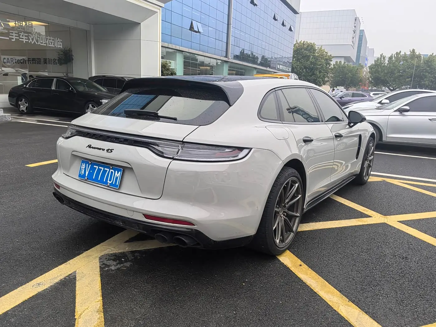 Porsche Panamera 2018 — Photo 3/7