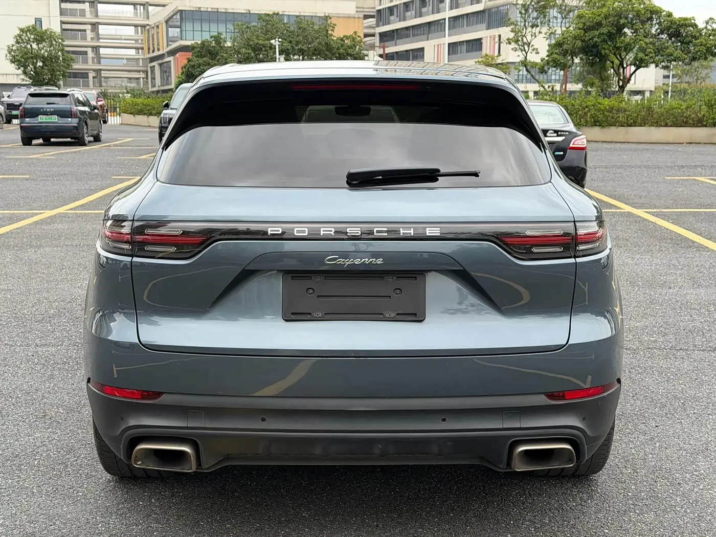 Porsche Cayenne 2018 — Фото 7/18