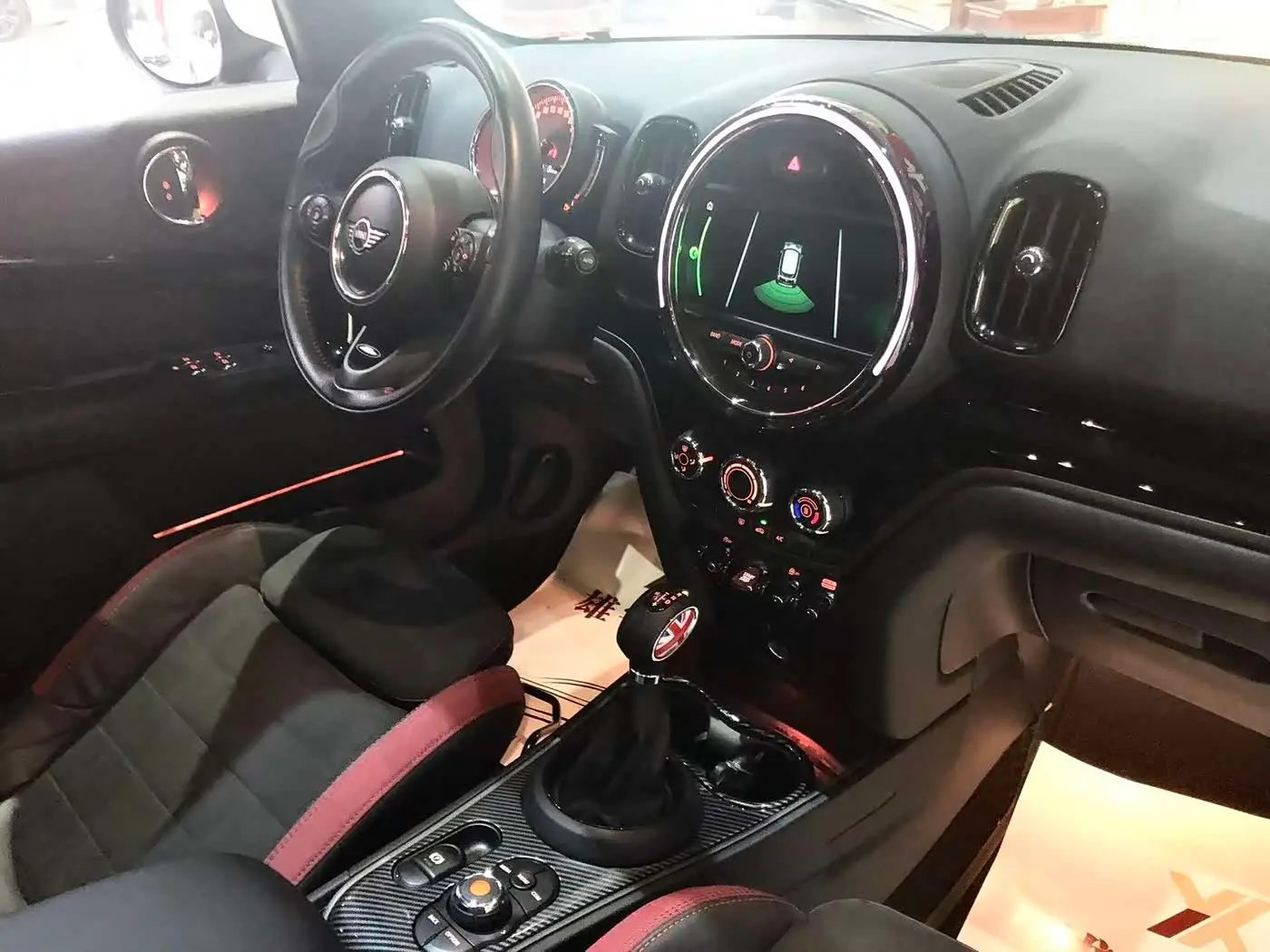 MINI COUNTRYMAN 2019 — Photo 10/11