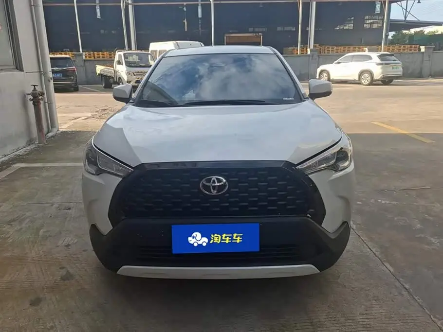 Toyota Corolla Cross 2025 — Şəkil 2/16
