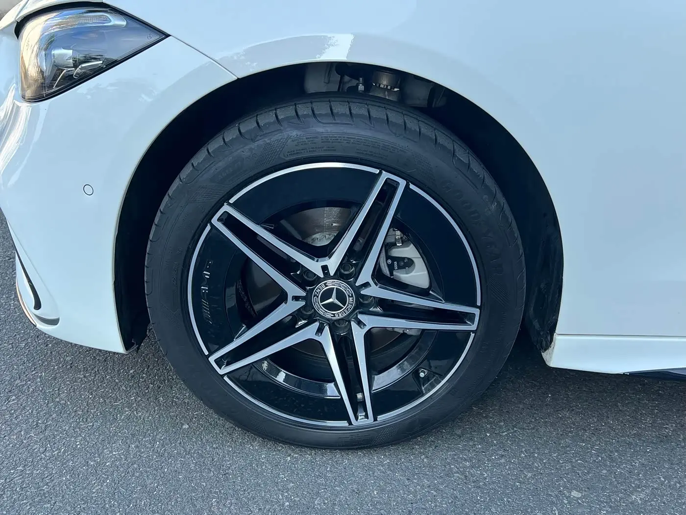 Mercedes-Benz C-Class 2026 — Фото 19/20