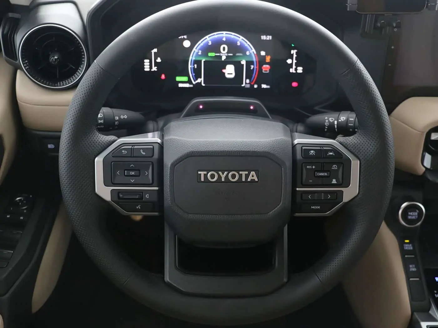 Toyota Prado 2024 — Photo 5/16
