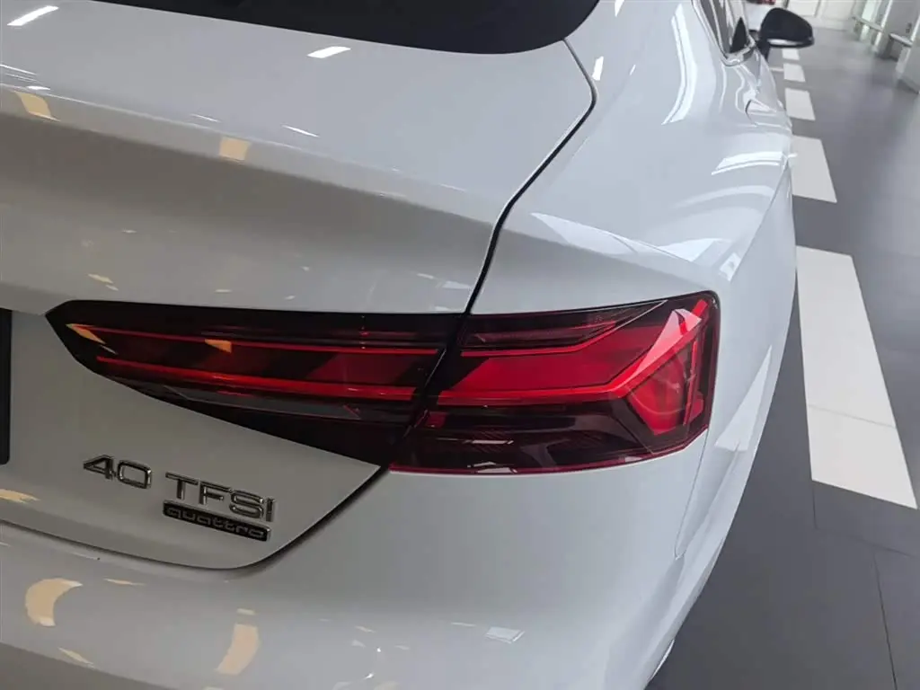 Audi A5 2023 — Photo 8/20