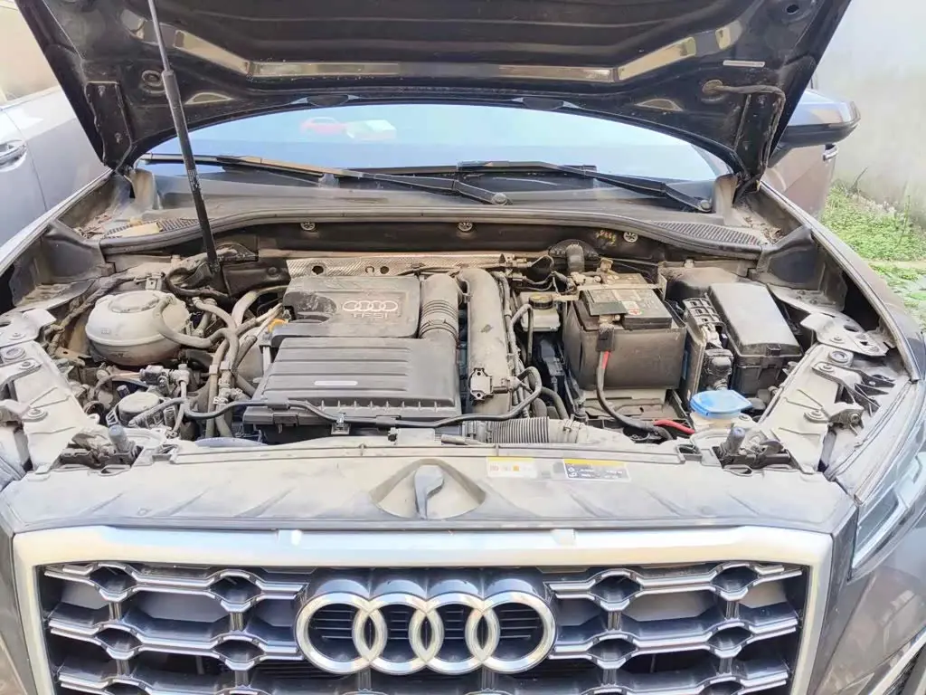 Audi Q2L 2022 — Photo 3/13