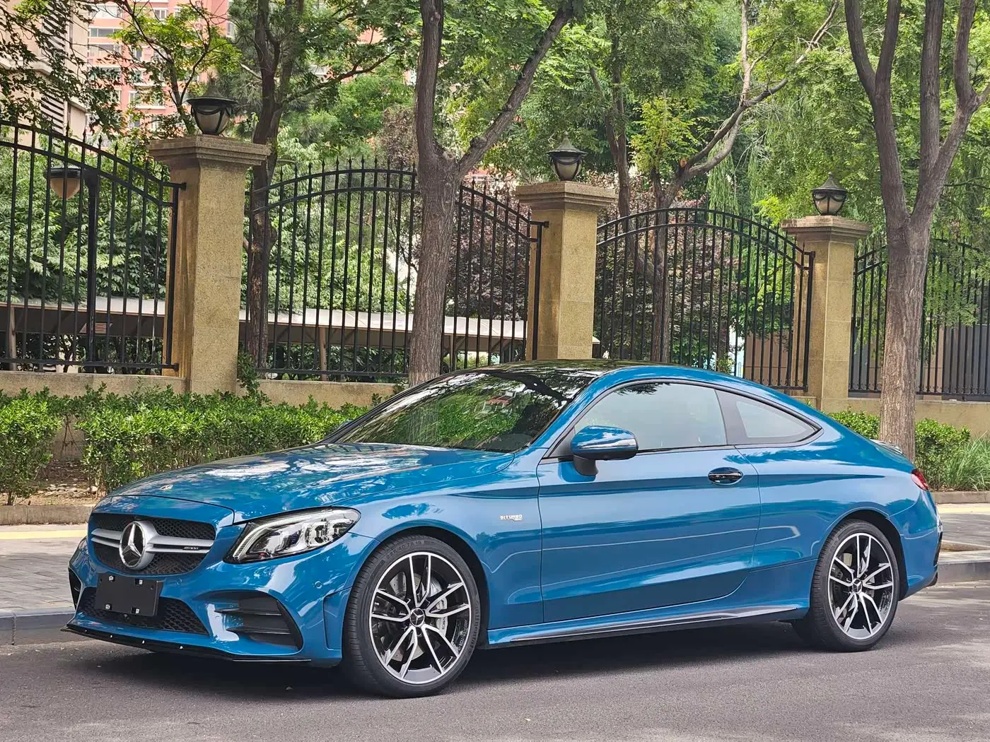 Mercedes-Benz C-Class AMG 2023 — Фото 1/20