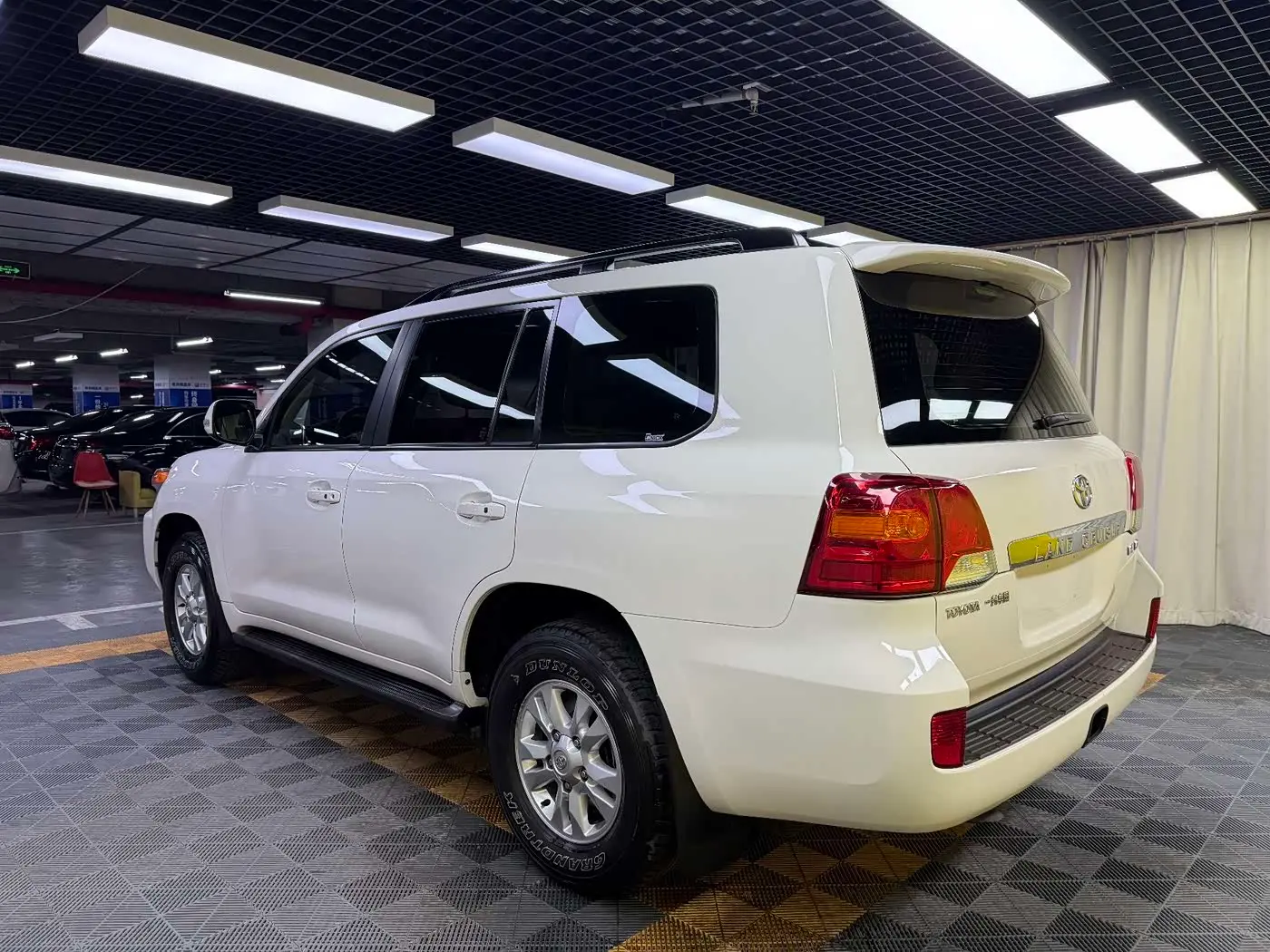 Toyota Land Cruiser 2014 — Фото 5/20