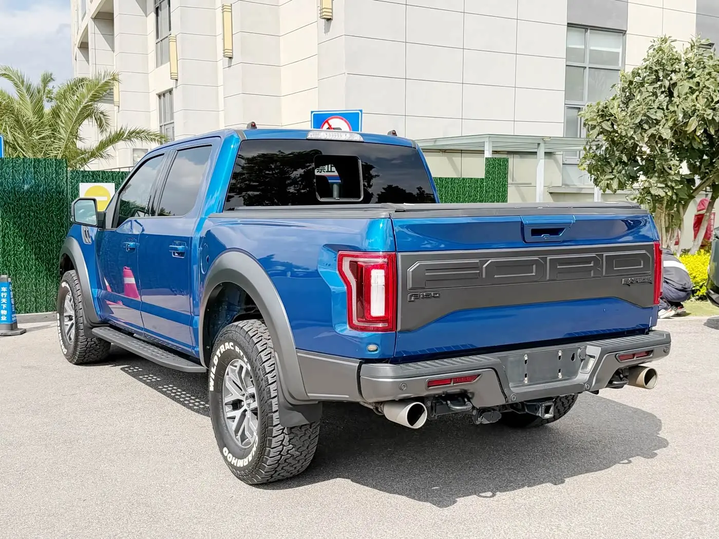 Ford F-150 Raptor 2017 — Photo 18/19