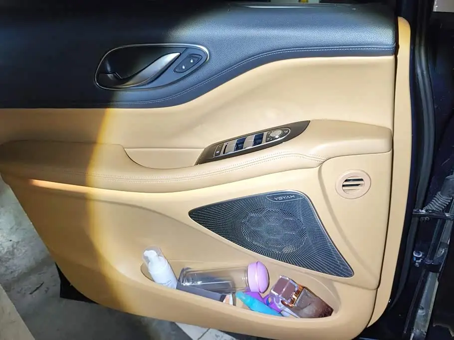 Voyah Auto Voyah Dreamer 2025 — Photo 7/16