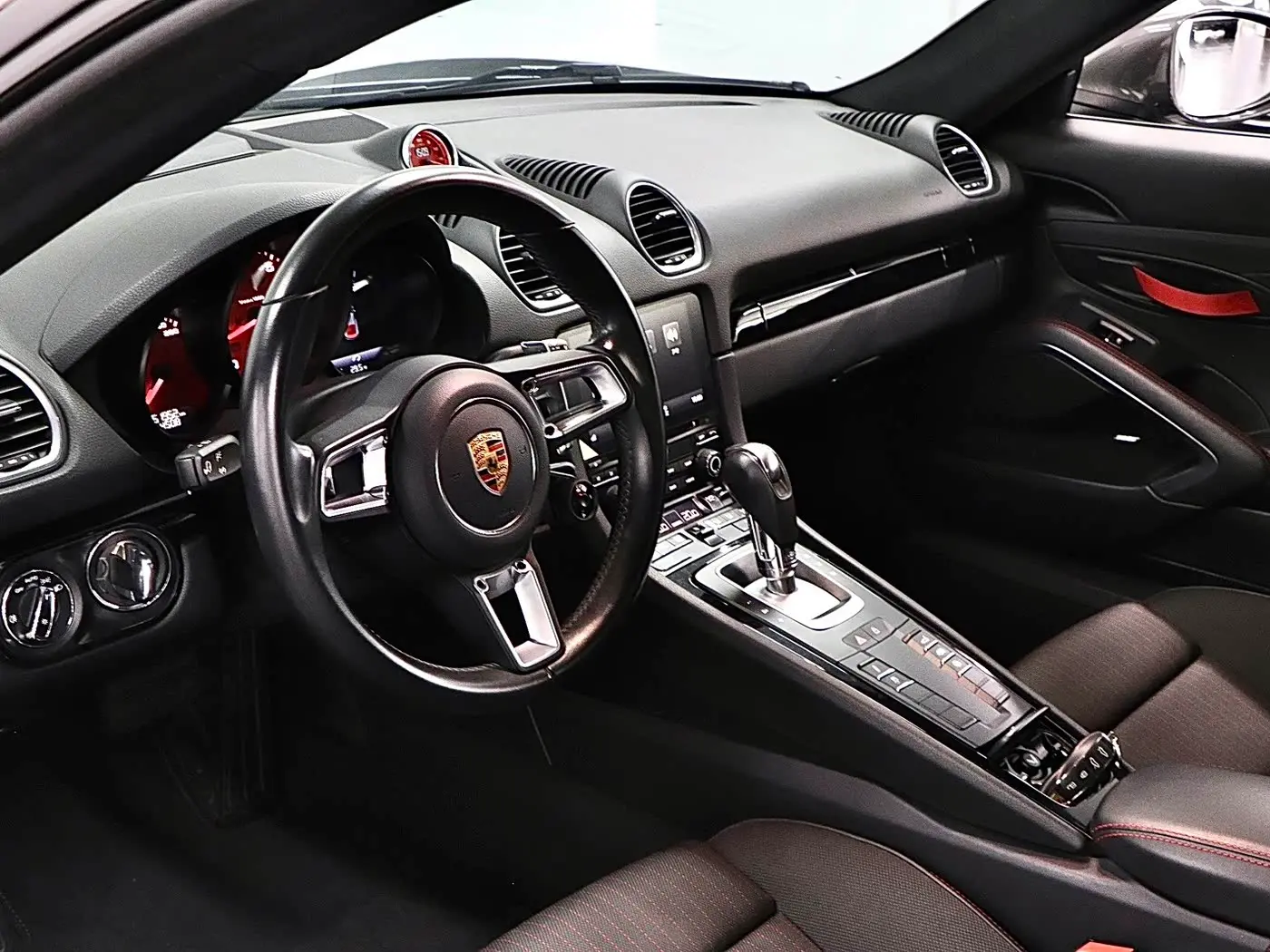 Porsche 718 2020 — Photo 11/17