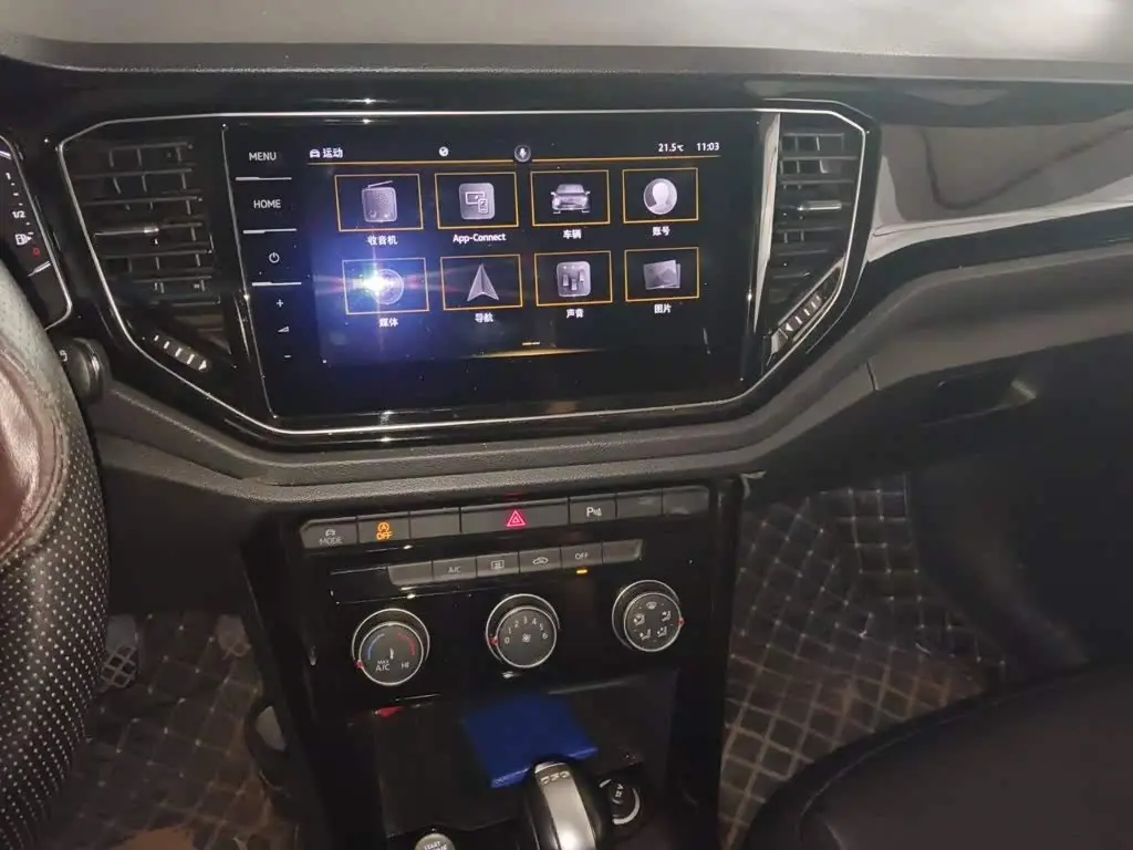 Volkswagen T-ROC 2022 — Photo 14/20