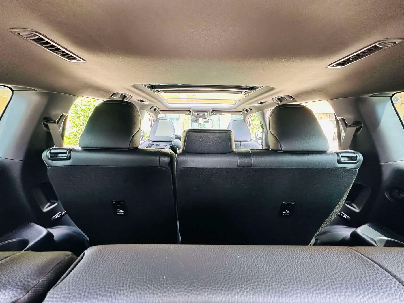 Toyota Crown Kluger 2024 — Photo 7/10