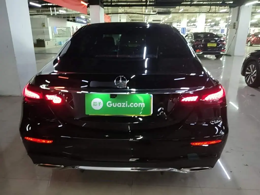 Mercedes-Benz E-Class 2021 — ფოტო 6/20